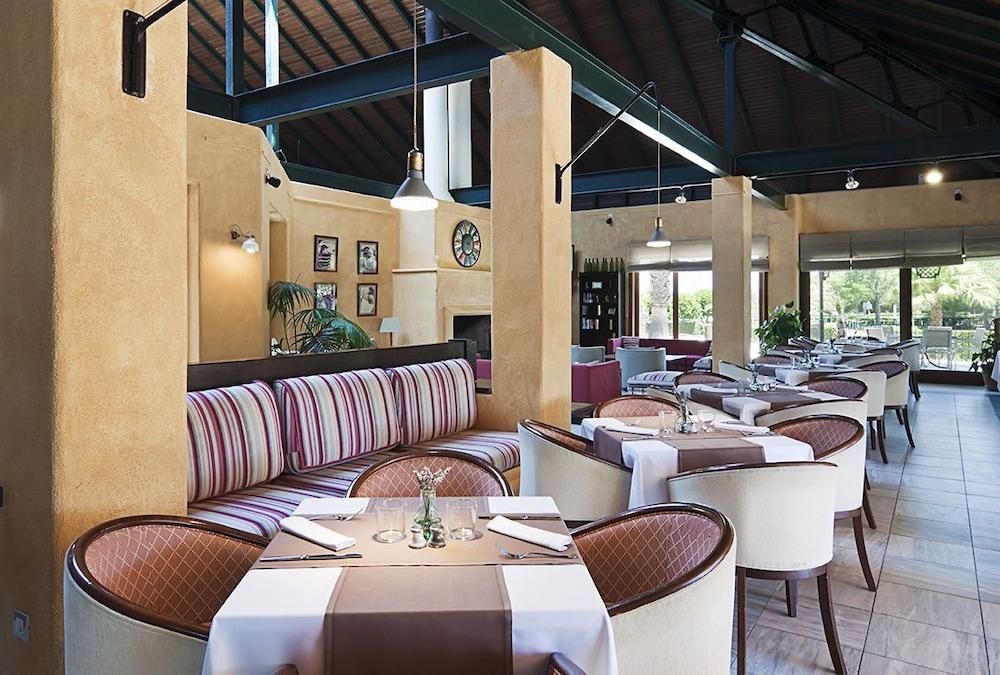 Doubletree By Hilton Islantilla Beach Golf Resort Экстерьер фото